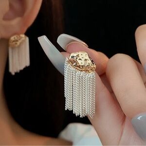 2/$30🌵 Gold Hammered Oval Silver Chain Tassel Fringe Earrings Jewelry Stud NEW